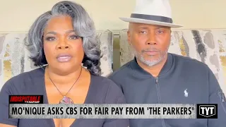 Mo'Nique Calls Out CBS, Asks For Fair Pay From 'The Parkers'
