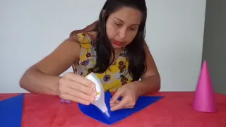 CONE DE PAPEL  - PROFESSORA CLÉIA