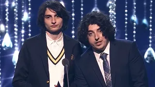 Nick and Finn Wolfhard present Crunchyroll Awards #finnwolfhard