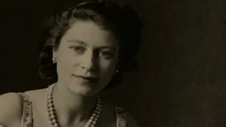 Queen Elizabeth's unseen photos