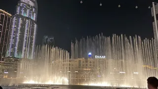 Dubai fountain and pandemic restrictions in action in 2021. Поющие фонтаны в Дубае + социальная дист