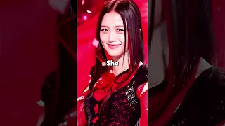 Why Jisoo is called a Useless Member…#shorts#blackpink#jisoo#kpop#kpopidol#fyp#fypシ