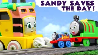 Sandy Helps the All Engines Go Thomas Trains and Minis