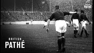 Soccer - Highbury Clash Recalls 1927 Final (1955)