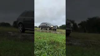 Volvo XC90 V8 in the Mud