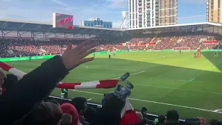 Brentford fans singing Hey Jude♪ Brentford v Crystal Palace. 12.02.22