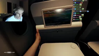 xQc Experiences a REAL Plane Crash