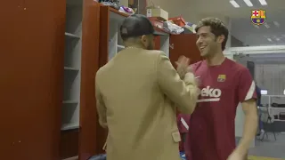 Dani Alves first day at Barcelona / meet with Xavi and other teamate