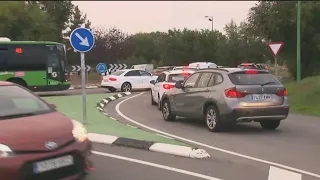 Los vecinos de Perales del Río en Getafe, hartos de los atascos de cada mañana