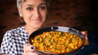 Delicious chickpea spinach curry | Food with Chetna