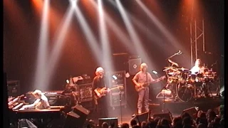 PHISH 02/18/1997 Bataclan ,Paris ,"Also Sprach Zarathustra". (from HI8 master)