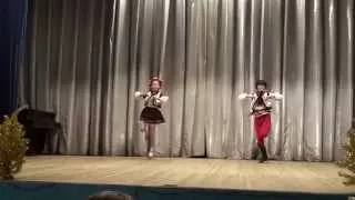 Зажигательный детский танец,Energetic children's dance