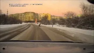 Пьяный на снегоходе