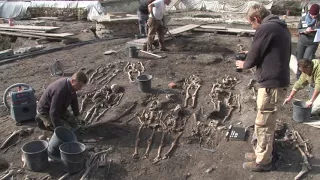 Archäologie St. Pölten - Sendung 2: Massengrab am Domplatz