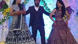 Brother- Sister Trio dancing on Galla Godiyaan!