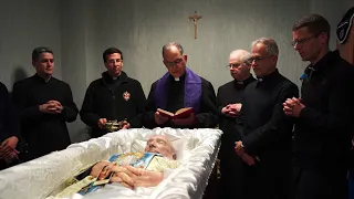 Agonía y Éxtasis - Funeral del Padre Carlos Miguel Buela, IVE (Génova - Italia)