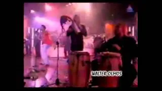 Pasión Tropical - Walter Olmos: Besos de amigos