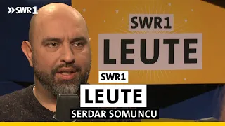 Comedian Serdar Somuncu | Deckte Widersprüche in Hitlers "Mein Kampf" auf | SWR1 Leute