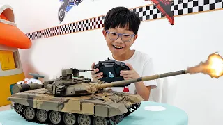 예준이의 탱크 장난감 대결놀이 조종놀이 게임 플레이 Tank Toy Play with Game Play