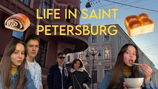 Life in Saint Petersburg: russian pastry, city wandering, russian outdoor market and more!