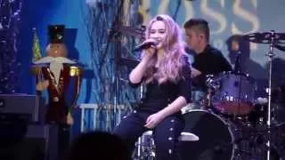 Hello - Sabrina Carpenter - Citadel Outlets LA