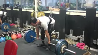 Conventional deadlift 190kg x5