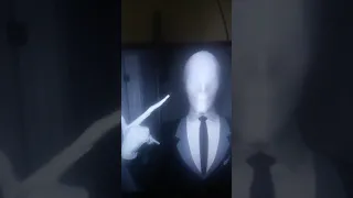 DO WEAR A SLENDERMAN SUIT