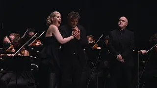 Jonas Kaufmann unter freiem Himmel in "Tosca" in Nordspanien