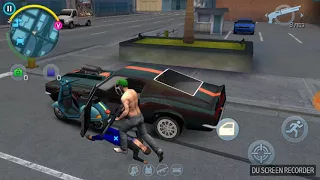 Jugando la copia de GTA 5