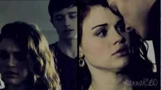 Lydia/Peter | Kiss My Eyes