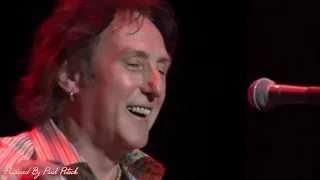 Denny laine sings Wings , Mull of Kintyre , Deliver your children , produced by Paul Petock