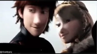 How to Train Your Dragon 2 - Hiccup And Astrid kiss!