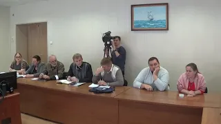 Встреча холмских депутатов,общественности с представителями  ПАО  ДЭК г  Владивосток 12 11 2018г