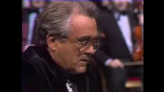 Michel Legrand & Orchestra - WINDMILLS OF YOUR MIND [Live on TV]