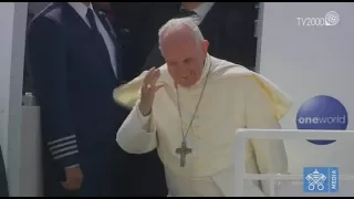Papa Francesco in Cile, cerimonia di congedo all’Aeroporto di Iquique