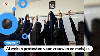 Waarom knippen vrouwen hun haar af voor Iran?