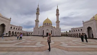 Прогулка в г. Болгар, Белая мечеть - настоящая жемчужина и музей Корана.