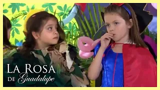 Graciela pega su chicle en el cabello de Elvira | La rosa | RESUMEN | Demasiado amor