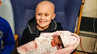 9 Yr Old With Stage 4 Cancer Meets Newborn Sister  Days Later Parents Look Over And Gasp