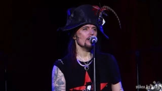 Adam Ant-PHYSICAL (YOU'RE SO) [Adam & The Ants]-Live @ The Fillmore, San Francisco, CA, Feb 7, 2017