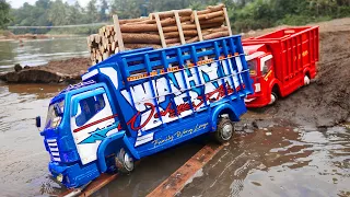 Wahyu Abadi's Shaky Truck Collapses From The Bridge Due To Too Overload