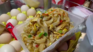 Fried Rice and Noodles by the Roadside, Full of Wok Flavor, Ready in 3 Minutes, Just $1!