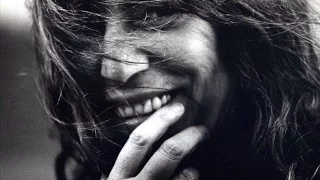 Patti Smith - Dancing Barefoot (Acoustic Studio)