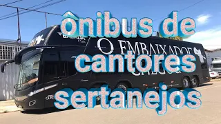 Os ônibus de cantores sertanejos 2021