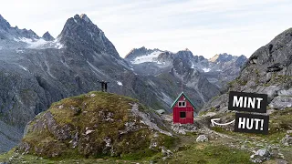 Backpacking the Gold Mint Trail to the Mint Hut in Alaska's Hatcher Pass (EPIC views! 😍)