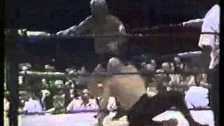 1/2 WWA Rasche/Ladd vs Sammartino/Brusier Wrestling 70s