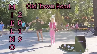 🐎😎Old Town Road - Lil Nas X  Street Performance🎻😎 violin cover by Sandra Cygan/MIELNO 2019