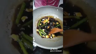 滷雞腳1