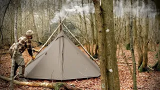 Solo Winter Hot Tent Camping - Tripod Suspended Teepee