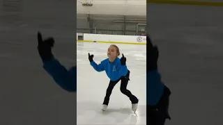 Девчонка растёт!!! Тройные прыжки и красивое вращение! #figureskating #sports #fitness #спорт